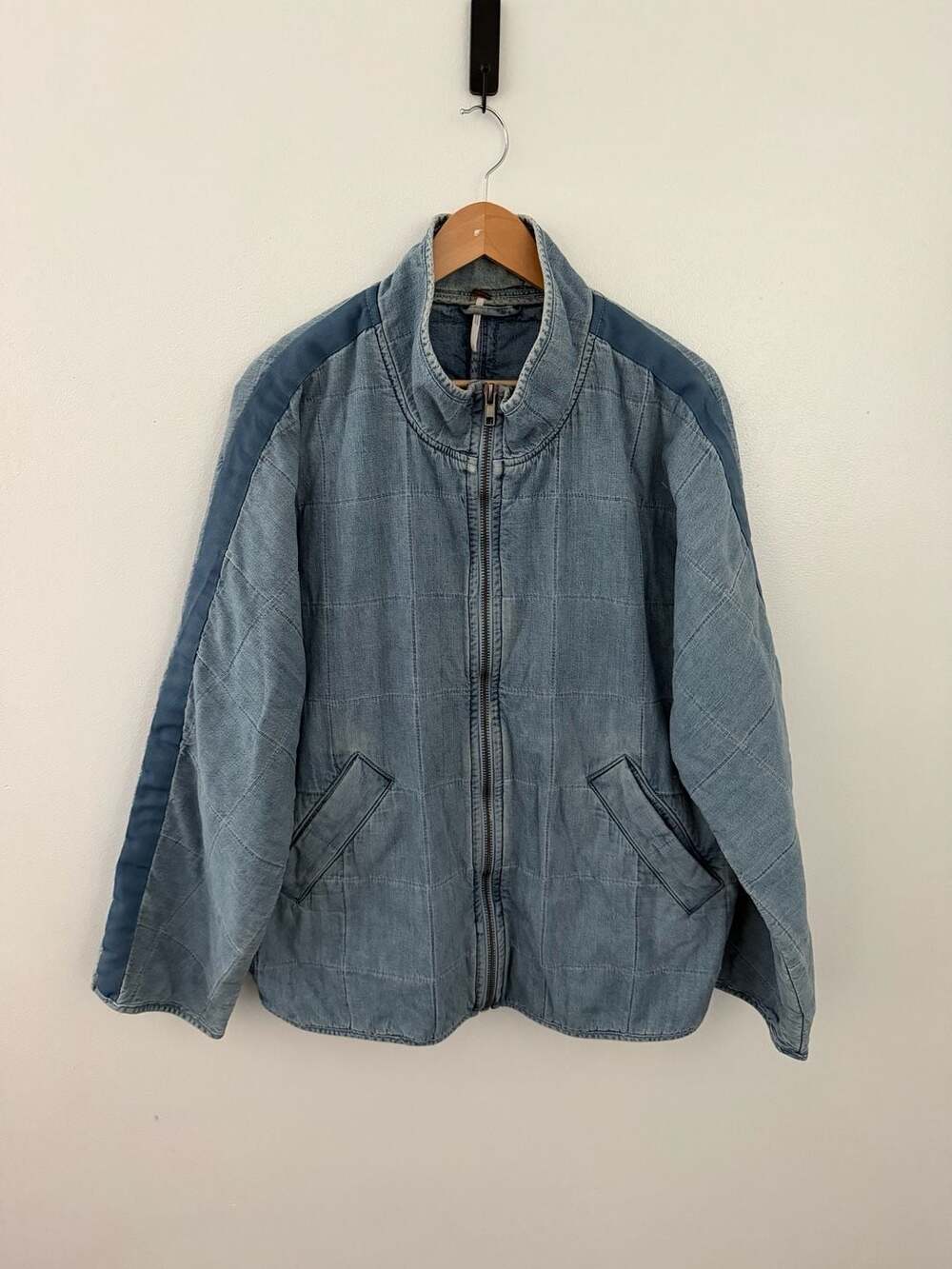 Free People Dolman Quilted Denim Jacket Size L Blue
